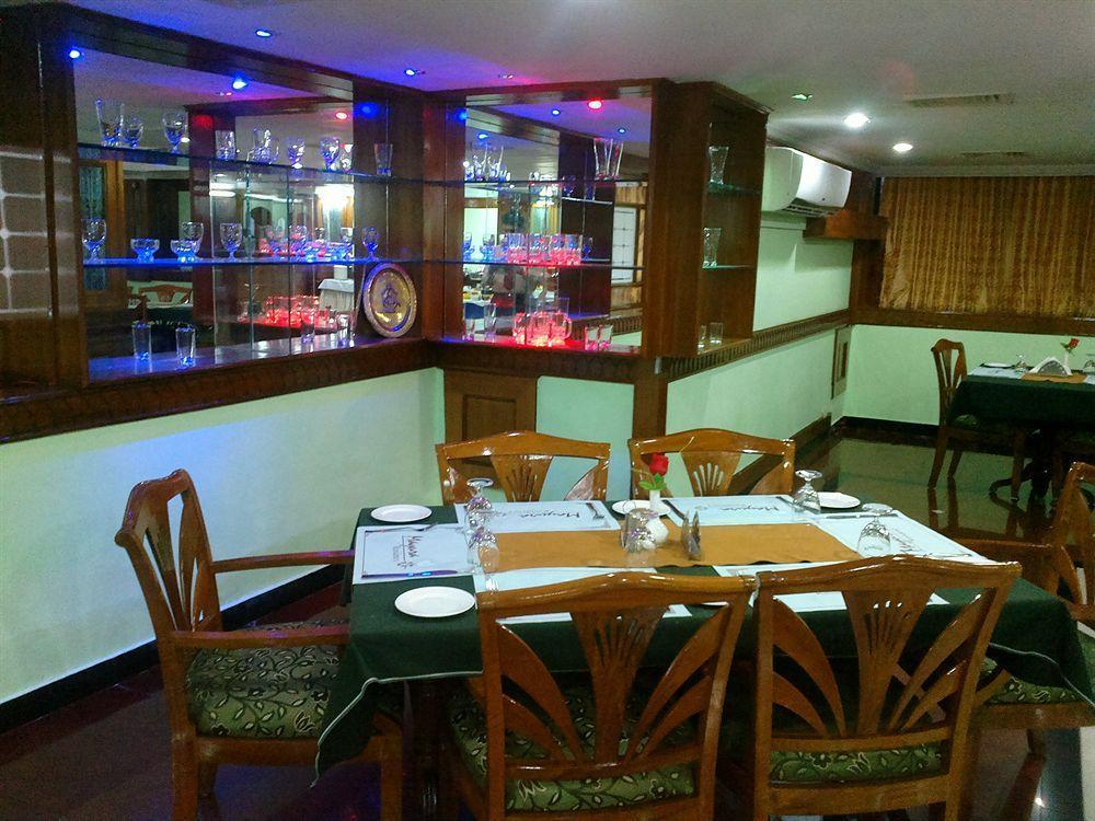 Mayura Residency Guruvāyūr Esterno foto