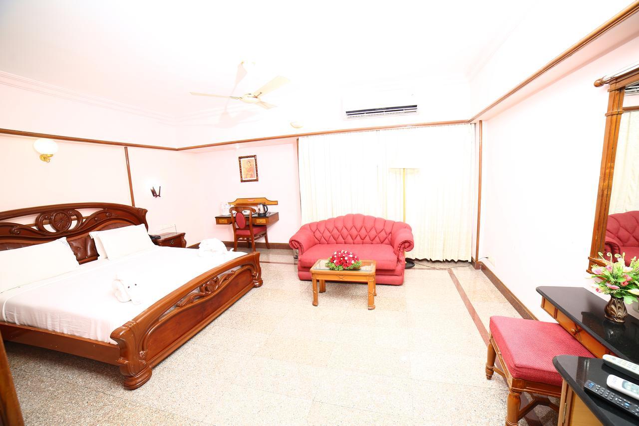 Mayura Residency Guruvāyūr Camera foto