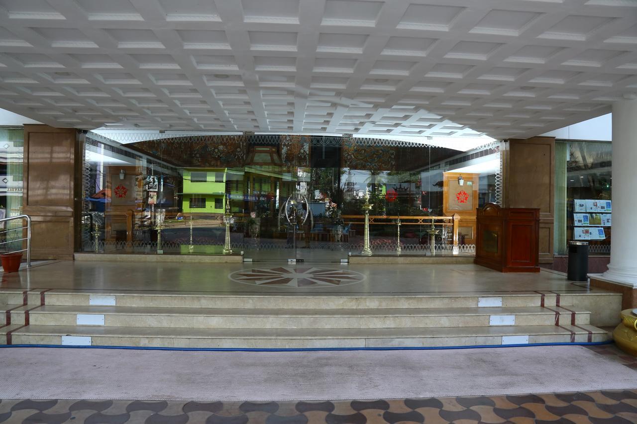 Mayura Residency Guruvāyūr Esterno foto