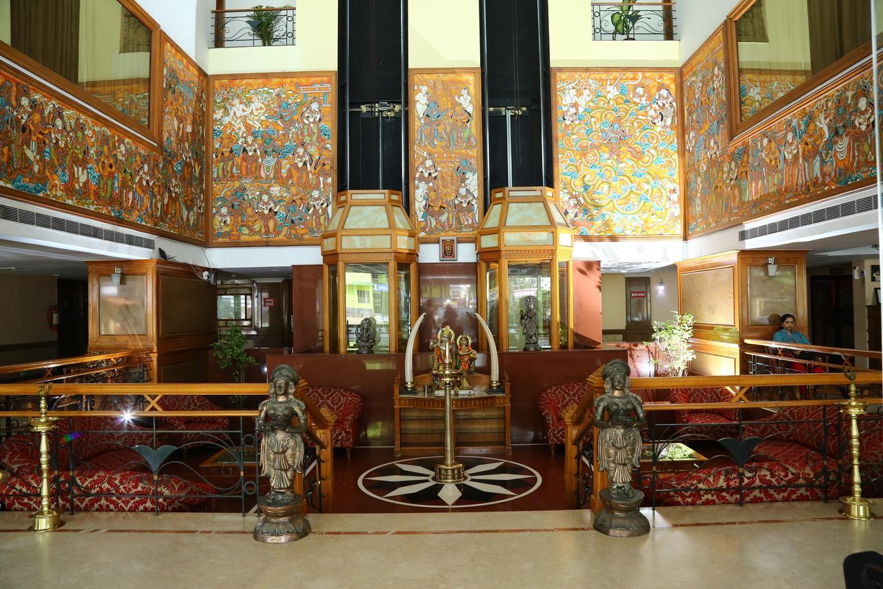 Mayura Residency Guruvāyūr Esterno foto